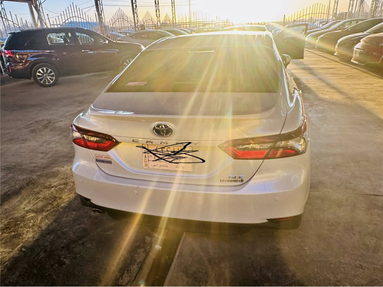 تويوتا كامري خليجي
2024 
فول 
رقم بغداد حره
ماشيه 119 الف
السيارة كفالة ما عدى باب السايق شويه بارد و ما مبين
السعر 220 بي مجال 
بيع فقط ما اراوس 
***********
