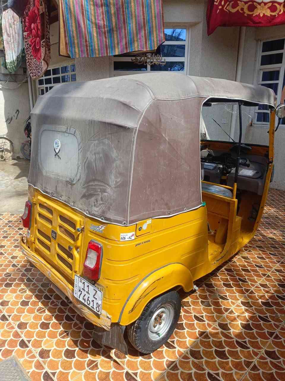 سلام عليكم تكتك البيع موديل 20شهر11تكتك كبل عل شارع السعر6600الرقم ***********
