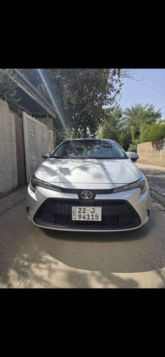 كورلا موديل2022
السياره بسمي و دفتر بانزين 
محرك المرغوب 18
مواصفات le المعروفه 
لون سلفر 
ماشيه 75 km
سياره تايرات و باتري و دسكات كله جديد 
محرك و كير و صدر خير من الله السياره بدون نقص 
ضرر السياره جامرلغ خلفي و باب خلفي طرف السكن و ب فحص مكتوب عدد رصعات ب بنيد و السكف و الصندوك 
وسادات هوائيه(ايرباك) برده فقط وراجع سستم مثل البلادي لطلب السعر اتفظل خاص و تشلع عيوني 
رقم تلفون ***********
