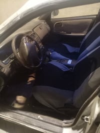 مارك نفخ بيها بكن سعرها 20  ورقه يرادلها ترتيب الدواخل بيبان ثنين بيها...