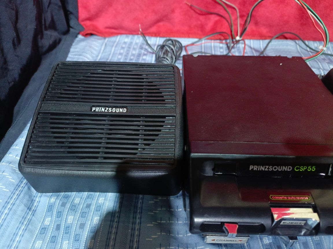 بيع 
مسجل سياره(برنز ساوند)
كلاسيك سنه الصنع 1973-12 ڤولت
ياباني المنشأ على الأغلب غير مستخدم فحص فقط مع السماعات الاصليه تم الفحص على بطاريه السياره وشغال 100٪100 ..قلاب وجهين استفسار /*********** / يوجد خدمه توصيل لكل المحافظات السعر ع الخاص
