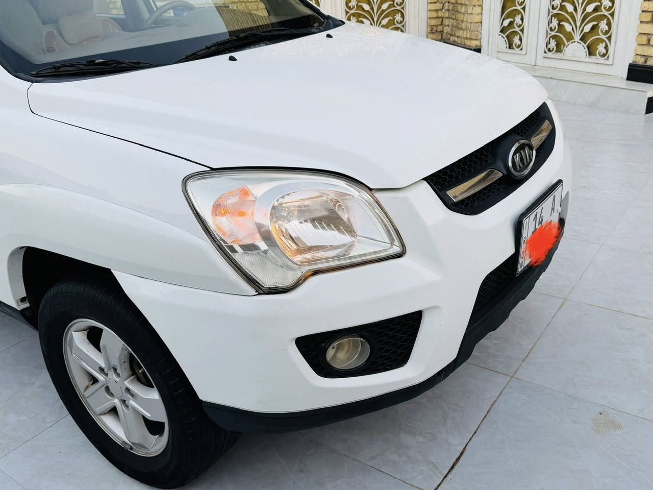 اللهم صل على محمد وال محمد 
السلام عليكم كيا سبورتج موديل 2009 خليجي مكفوله ضربه وصبغ 
وتبديل وخياس ماشيه 200 الف 
جاهزه من كلشي كير ومكينه وحداديه وتبريد ثلج تخم تاير جديد دواخل كلش جديده شاشه كأمره سياره مال جناي ماعوزه برغي ترايه كلش حلو 
رقم بصره دولي سنويه جديده هزه جديده السعر 118 مكان السياره 
الناصية الشراي يتصل ***********
