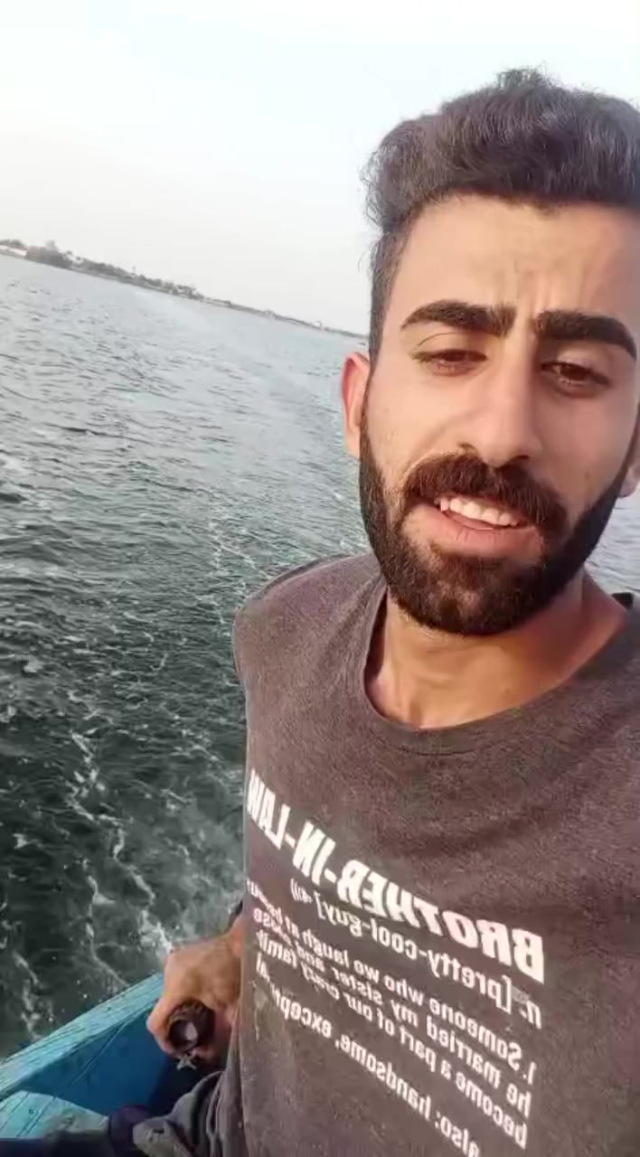 بلم للبيع 16ذراع مكينه 18باب اول ويا غزل صبور وبياح سعر مليون العنوان بصرة تنومة ***********
