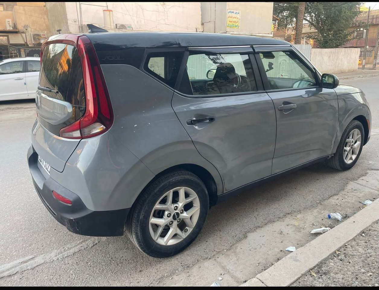 كيا صول موديل ٢٠٢٢ 
رقم بغداد دولي جديد 
هزة جديده
مكينة ٢٠٠٠ دوش مامفتوحه 
تحكمات جهتين 
شاشة بلاديه 
كامره بلاديه 
رادارات 
اطفاء ذاتي اثناء التوقف لتقليل صرف الوقود 
كير At 
السياره جديده جدا ماشيه ٢٩ 
صور الحادث بالمنشور 
مصبوغه عام من امريكا بدون دواخل 
الدواخل كلها مكفوله 
السعر ١٠٨ 
مكاني بغداد الدوره 
*********** بغداد, العراق
