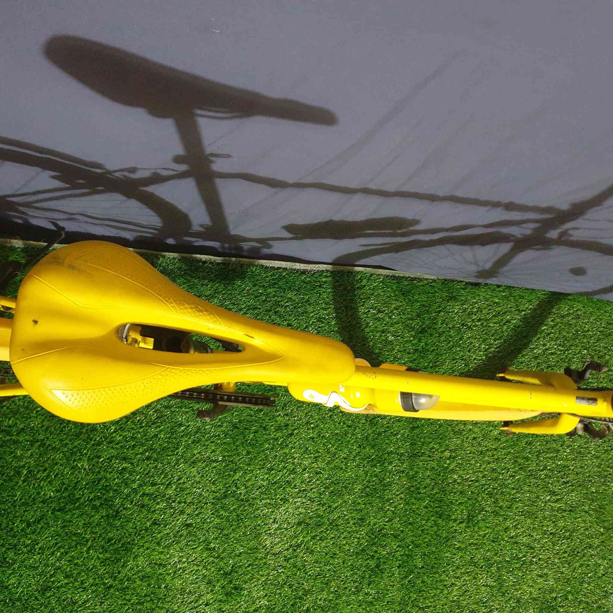 بايك رياضي موديل 700C 
حجم 28
اصلي باله كسر حاويه 
غير مستخدم بالعراق
جاهز بدون اي نقص 
الحاله نظيف
الكير (7) نمره شيمانو اصلي  
السعر 125الف ويوجد توصيل 
هاتف ***********
