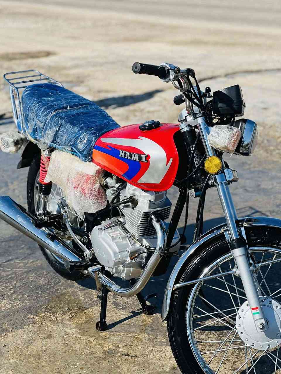 سلام عليكم دراجه البيع مديل 27 وراق سكنر زيرو دراجه مكاني واسط قضاء الحي شراي يدلل ***********
