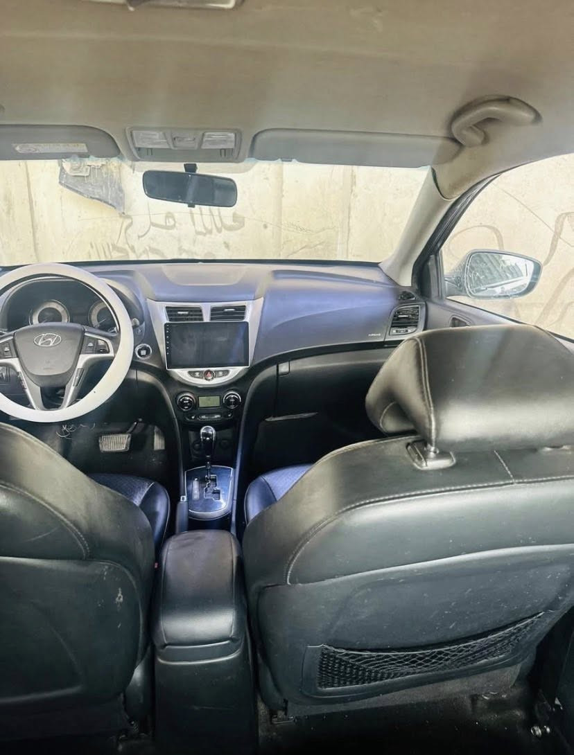 اكسنت 16  ادوات ادوات ادوات  كصة جنطة  فول مواصفات عدا الفتحة السيارة كفالة  
  ماعدا الهورن  عطلان سعرة 10 الاف  وفيشة الكامرة  هم  فالتة اعتقد  وحتى اذا كامرة هم سعرها 25 الف   
تشغيل بصمة  دخول ذكي اشاير بالمري  مانع انزلاق 
تحكم ستيرن  شاشة اندويد سيارة  جديدة  مانقصه شي شغلات بسيطة   متوم  طبق الاصل شمالية روح وين ماتريد  السعر49  وبيه مجال  العنوان بصرة 
 ***********
