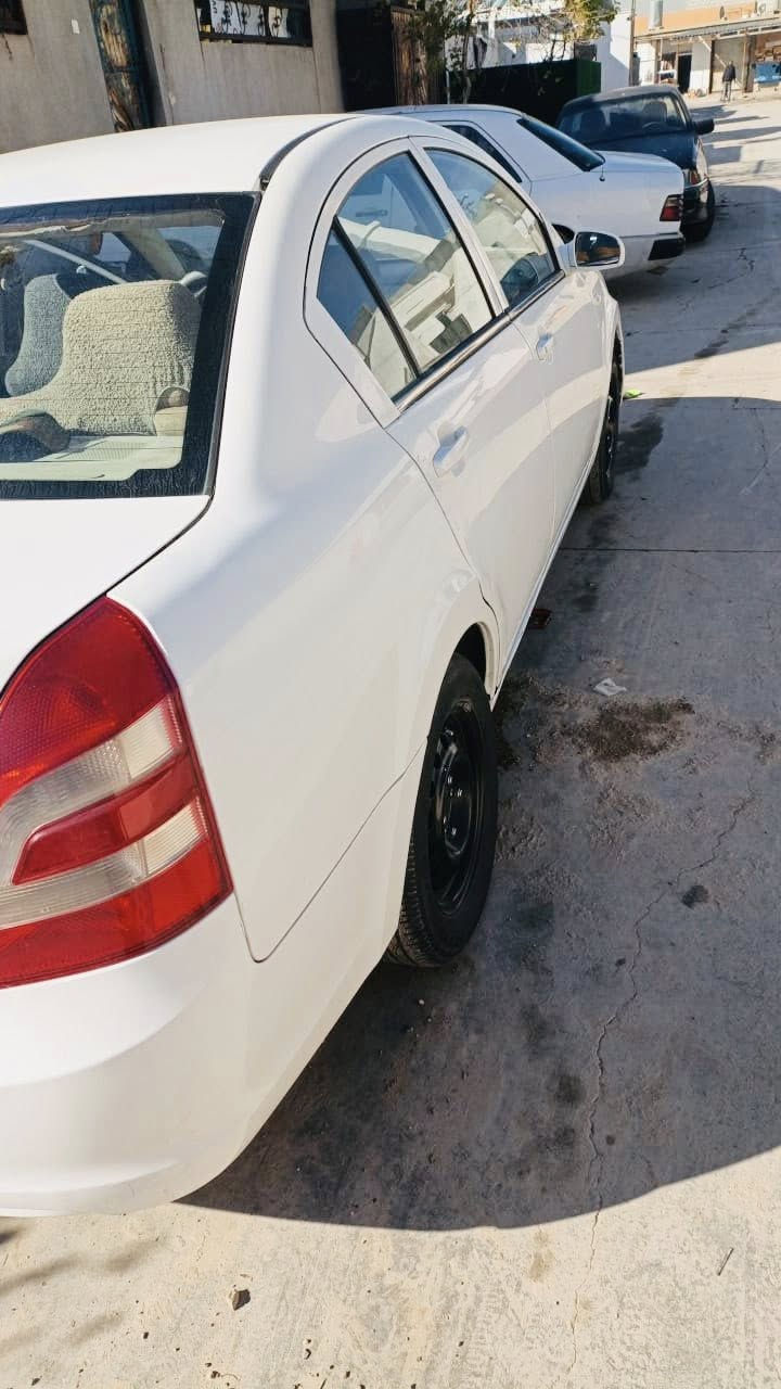 سلام عليكم سيارا شيري A5 للبيع لون ابيض گير و محرك و تبريت بشرط بدون بخار بدون صرف و گير عادي فول مواصفات بدون خياس بدون صبخ 4 تايرات جدت رقم بغداد مشروع وطني تحويل خرامة بشرط مكان كركوك قادسية سعر 47 و بي مجال رقم موبايل:***********
