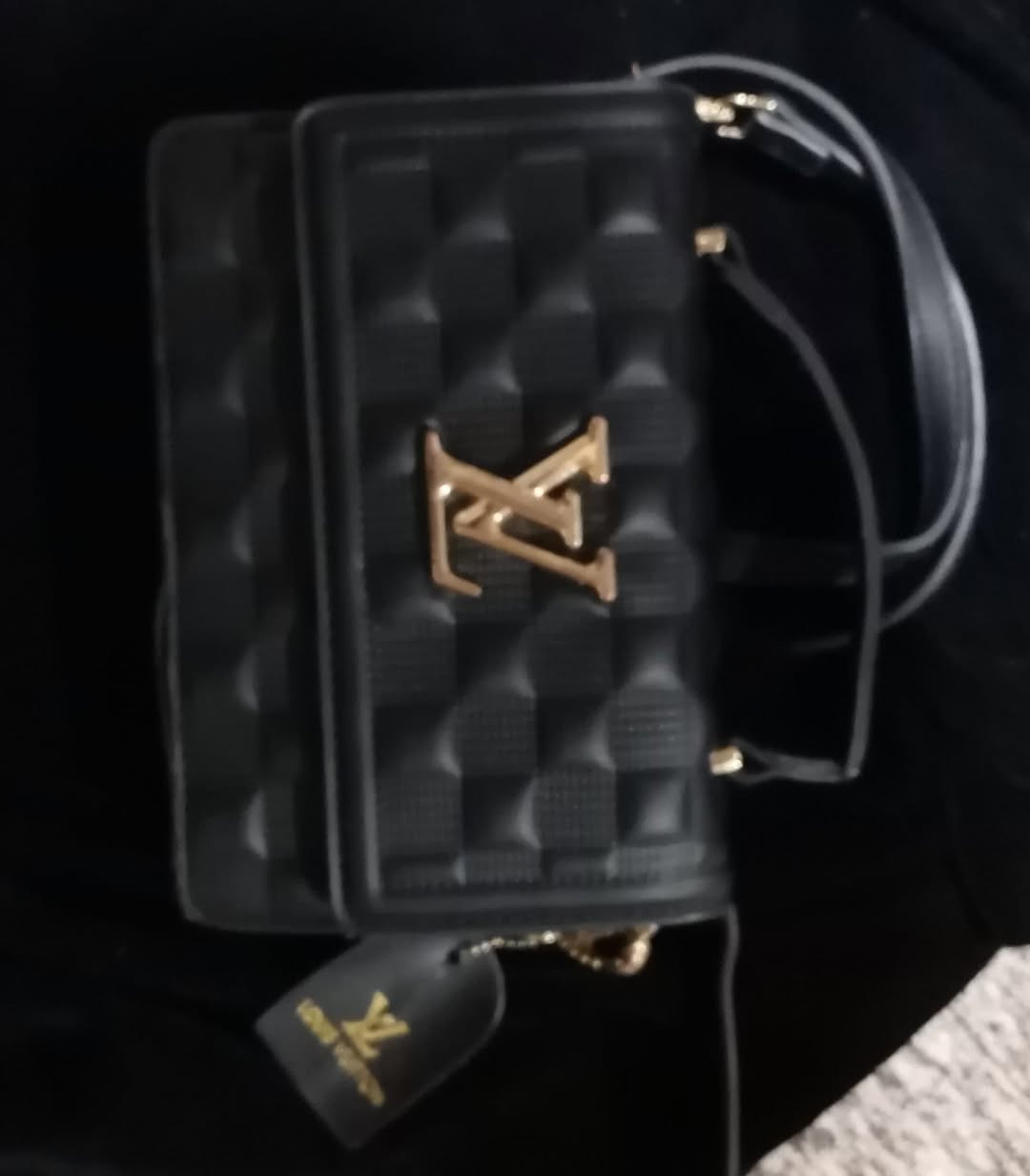 الجنطه بالفين ونص ومال الظهر بالف


**إذا كنت صاحب هذا الإعلان وتريد حذفه لأي سبب، رجاءا أرسل رسالة إلى الدعم الفني**