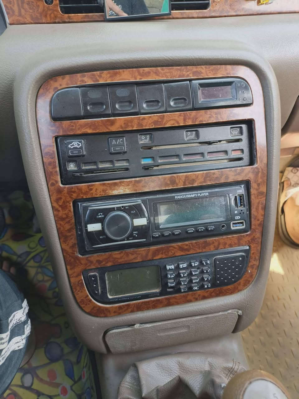 السلام عليكم سمند موديل 11سياره بلاديه سونارها بيها بيها دحجه وره بجنطه وطخات مال شارع سياره
كهربائيات كلها شغاله

حداديه صالي سبوعين شديتها

مكينه صارها شهرين من بدلتها

تبريد ويه السويج

نقصها بس جامه اماميه

ودبلالت الوره بس بس

سنويه لل29

رقم انكليزي بغداد

مشروع وطني 

ترايك للبصره تجي وتفحص خير من الله

سياره مال جنايه     ا

للتصال ***********بي واتساب     العنوان  بابل 
السلام عليكم سمند موديل 11سياره بلاديه سونارها بيها بيها دحجه وره بجنطه وطخات مال شارع سياره
