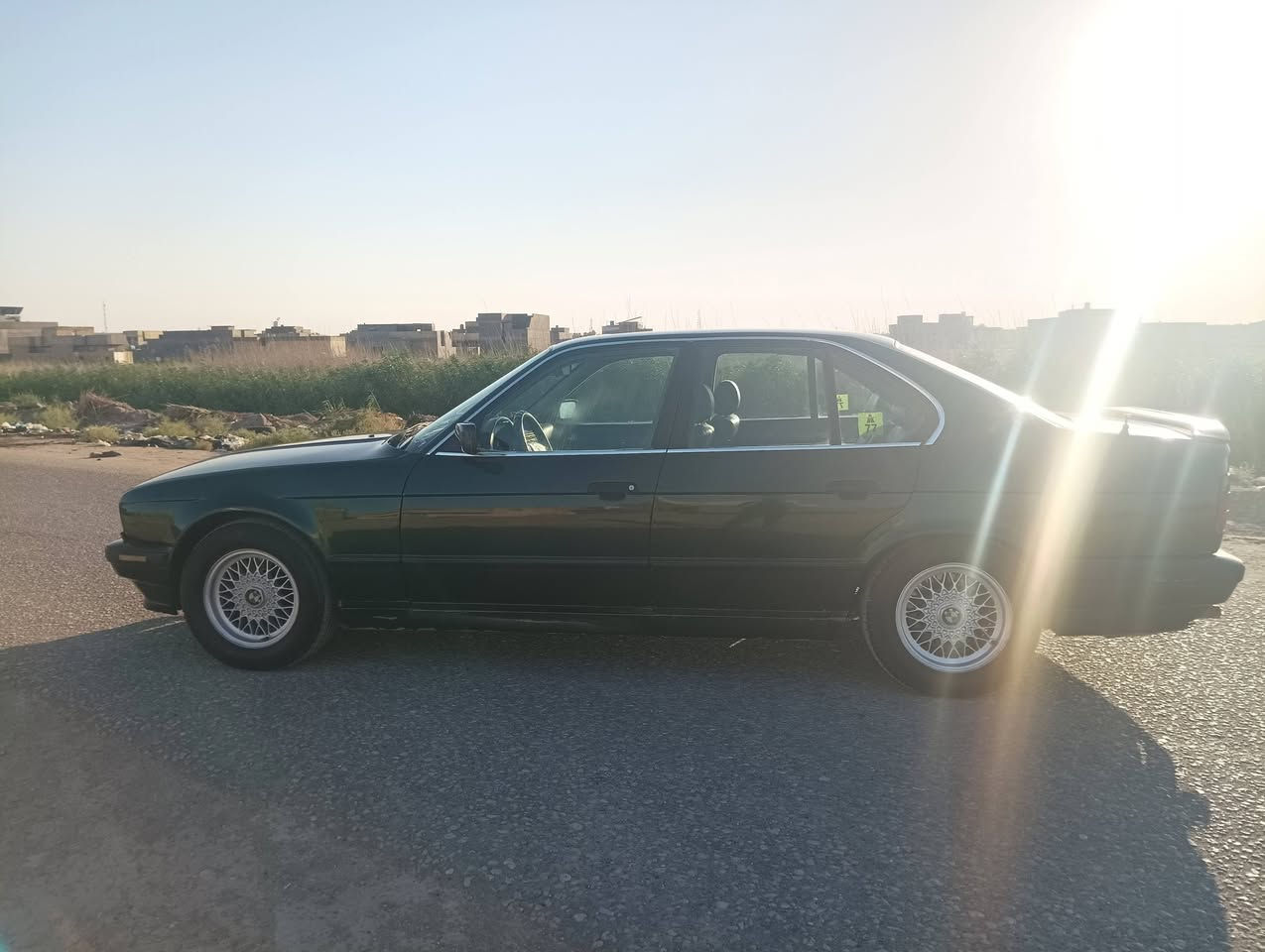 BMW 520 اصل
كير و محرك 25
موديل 93
رقم اربيل 
📍مكان السيارة بابل
🛑السعر:48 و بيها مجال
التواصل على الرقم *********** متواجد واتساب
