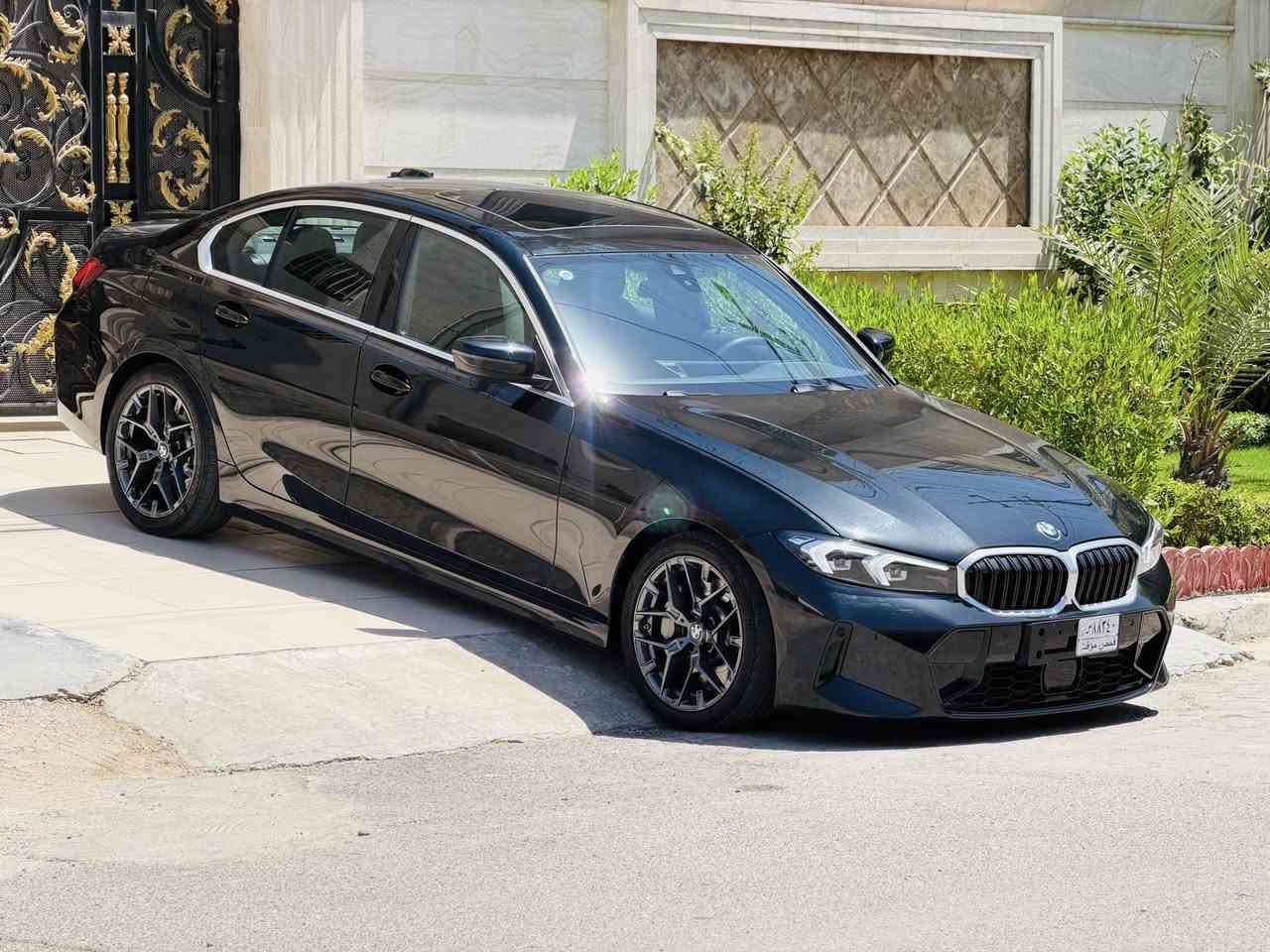 للبيع
BMW 330i 2025 
السيارة استيرادي الشخصي ودخول جديد 
تترقم جميع المحافظات حتئ اربيل 

بيها ربع الجاملغ الامامي صبغ فقط 
ماشية 18 الف ميل
داخل LED متغير
كشنات خزن
تدفئة تبريد 
نقطة عمياء
رادار امامي
صندوق كهرباء 
مري شفط 
عنواني بغداد 
للاستفسار 
***********
