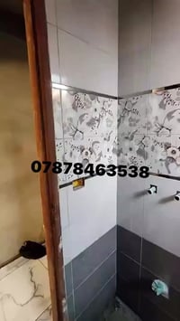 : خلفه سيراميك مصرى متفرغ حاليا لكل انواع السيراميك والبورسلين والكاشى...