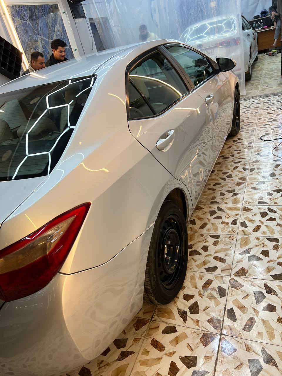 سلام عليكم كورلا موديل 2018
سياره حداديه جديده تخم تاير جديد مكينه 1800 سياره مابيه اي نقص جاهزه السعر 123 المكان بغداد شرطه الرابعه تواصل ***********
