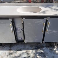 سنك مرمر • ميز جزامة • آخر قطعتين