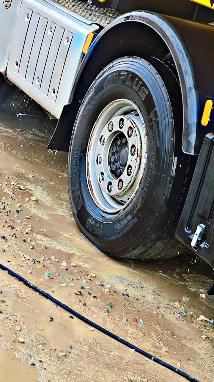 تخم تايرات حرفش لبيع ***********
