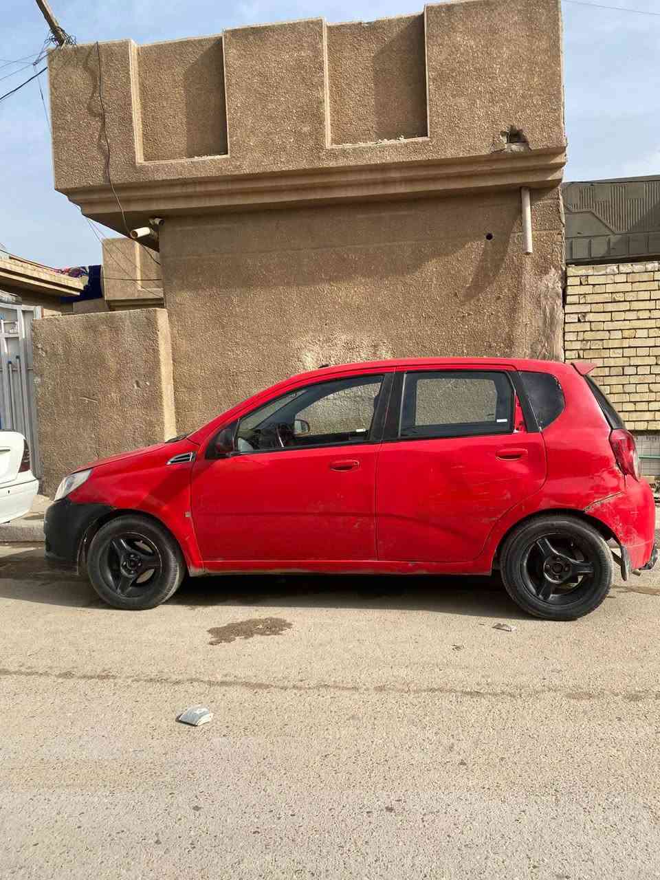 شوفر ليت افيو ستيشن
2009 رقم ديالى 
 السياره خير من الله مال جناي 
بيهة طخات بسيطه 
السعر 35 بيها مجال بصيط 
***********
شرط التحويل
