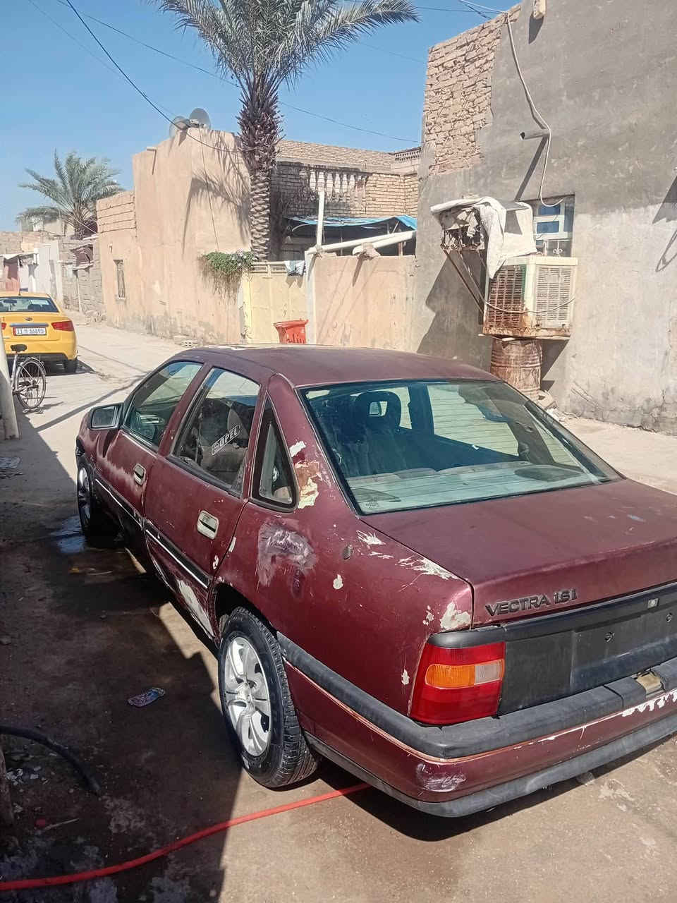 للبيع اوبل فيكترا موديل 91 سياره بلاديه كله رقمه الانبار منفيس استفسار ***********
