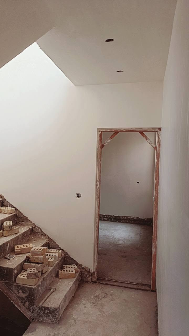 سلام عليكم خلفه لبخ بياض متفرغ هاتف ***********
