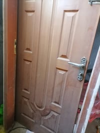 عندي باب 🚪 خشب البيع وتنور نضيفات كلشي مابيهن 07722051482