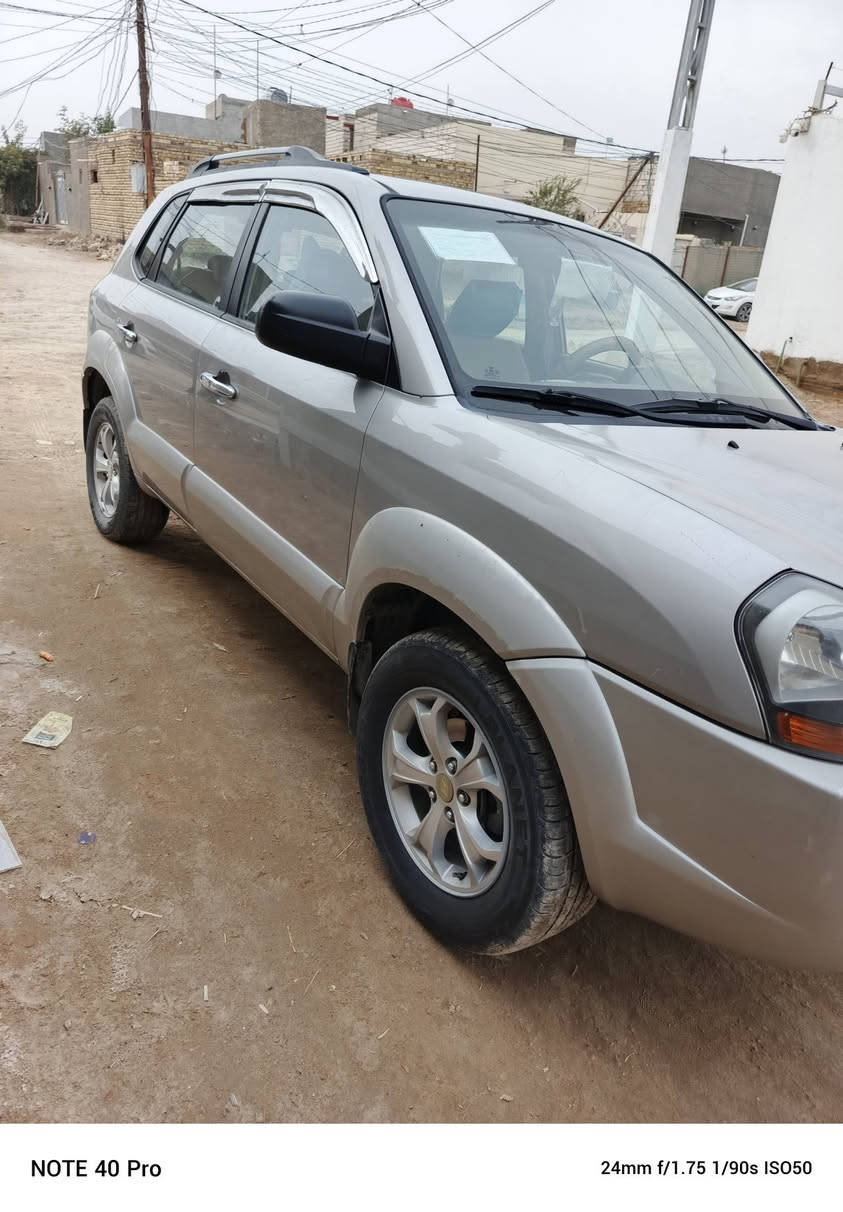 توسان 2009 بسمي رقم بغداد فول مواصفات فور ويل مكفولة حداديه امامي وخلفي جديدة تخم تاير كوري السعر 120$
السيارة مال جناي  ***********
