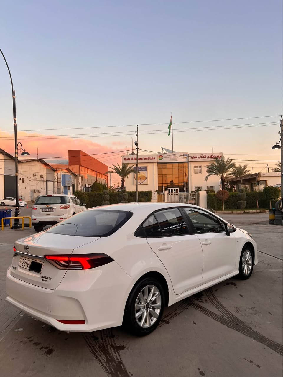 Corolla 2024 HEV صینی
سەیارەکە بێ سبوغە بێ لێدرانە هیچی نیە 
فولل ماصفاتە سەیارەکە 
٢٧ هەزار کم رۆشتیە 
سحری ١٥٩ مەجالێ کەم 
*********** أربيل, العراق
