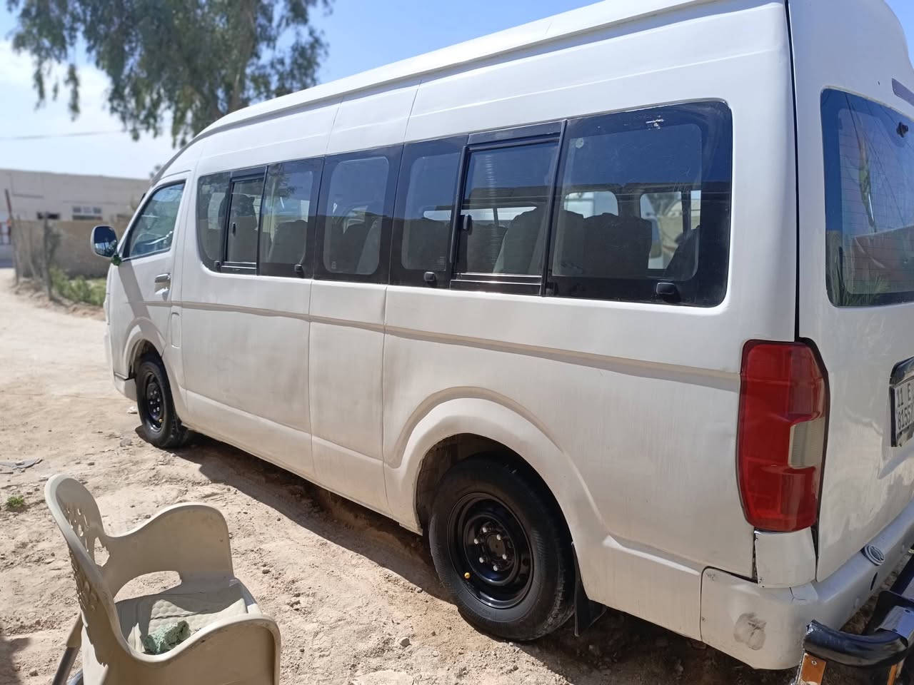 للبيع جنبي عالي موديل 12 رقم بغداد انكليزي سياره جاهزة مكينه كير حداديه تخم تأير جدد  تبريد شغال 
مصفره من كلشي مصبوغه جماليه. 
السعر. 84 أو بيه مجال قليل 
للاستفسار. *********** مكان طريق كربلاء نجف عمود 250
