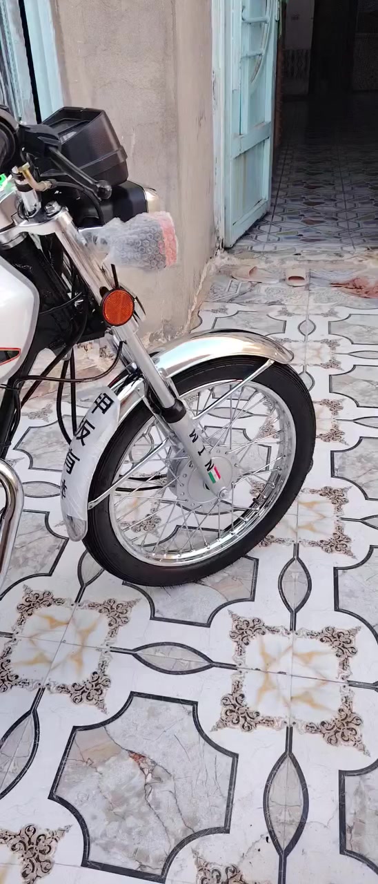 السلام عليكم
ارشه ١٧ طالع صار ٣ أشهر وكيل اوصلي جاهزه للترقيم
دراجه خير من الله ما ماشيه سعر مليون وبيه مجال للشراي فقط خاص ما متواجد للاستفسار  :***********

موشراي لا تعبني
