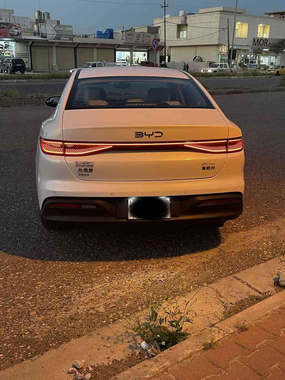 سلام عليكم بي واي دي سيل 05 
بطاريه ٥٥ والمواصفات الثانيه معروفه ويل كروم ابيضّ 
السياره ماشيه الكلي 21 كيلو بدون ضر وتعديل مجرد بالدوسه البلاستك شخص بسيط السعر ١٣٠ قفل دفتر بنزين موجود رقم أربيل


**إذا كنت صاحب هذا الإعلان وتريد حذفه لأي سبب، رجاءا أرسل رسالة إلى الدعم الفني**
