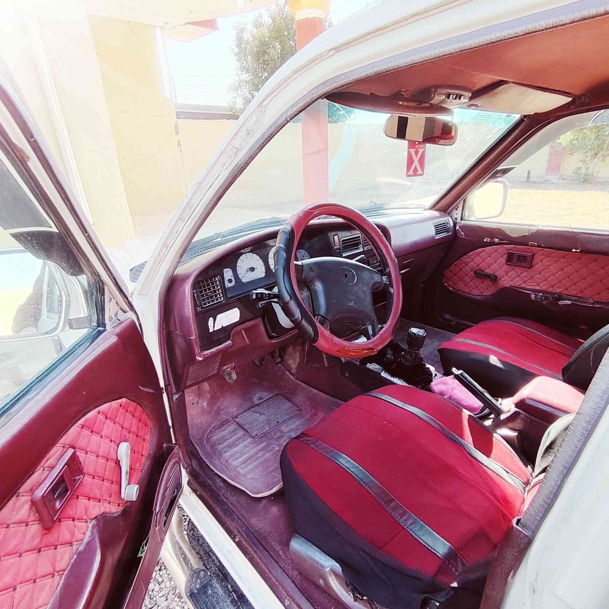 سلام عليكم دير2006نضيفه مكفوله من ضربه وتبديل سياره حلوه مال جناي سنويه2028سعر48وبيه مجال لشراي مكان نجف خان نص نتصال***********
