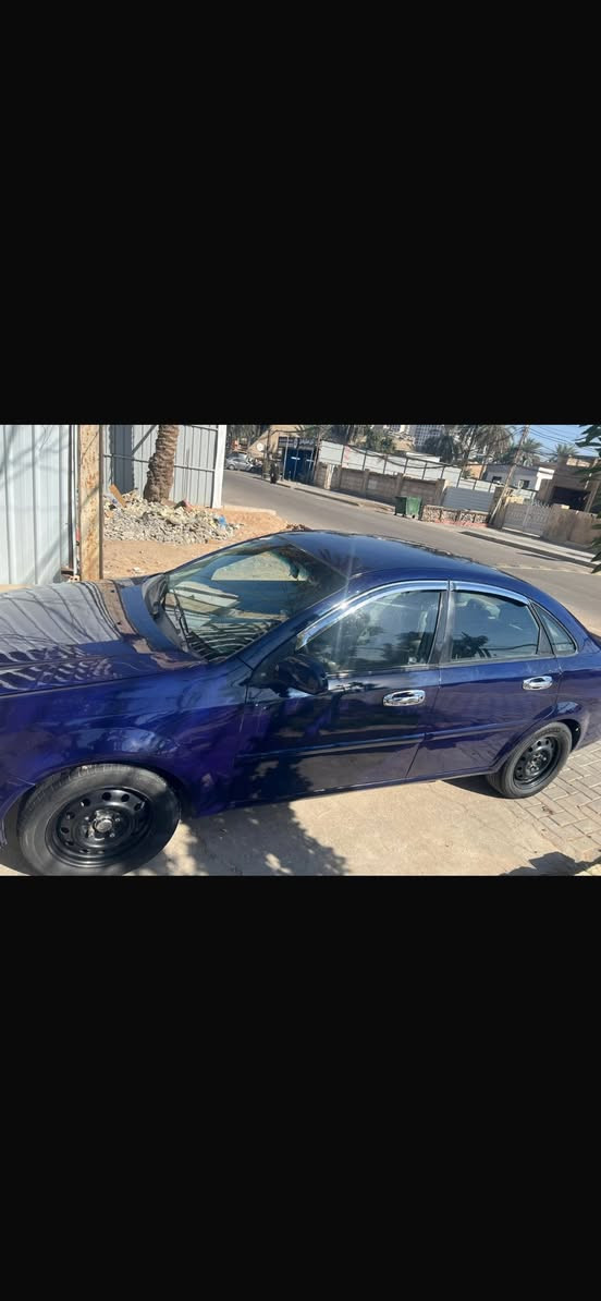 سلام عليكم من رخصة الادمن 
سوزوكي فورنزة 
سيارة مصبوغة عام لجمالية 
السيارة كاملة من كلشي السعر 65ورقة 
اتصال ***********
