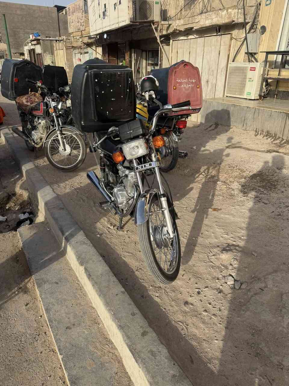 دراجه ادوات لبيع دراجه ليوم يلا سجلط مطعم دراجه مديل 2026 سعر 800وبيه مجال ***********
