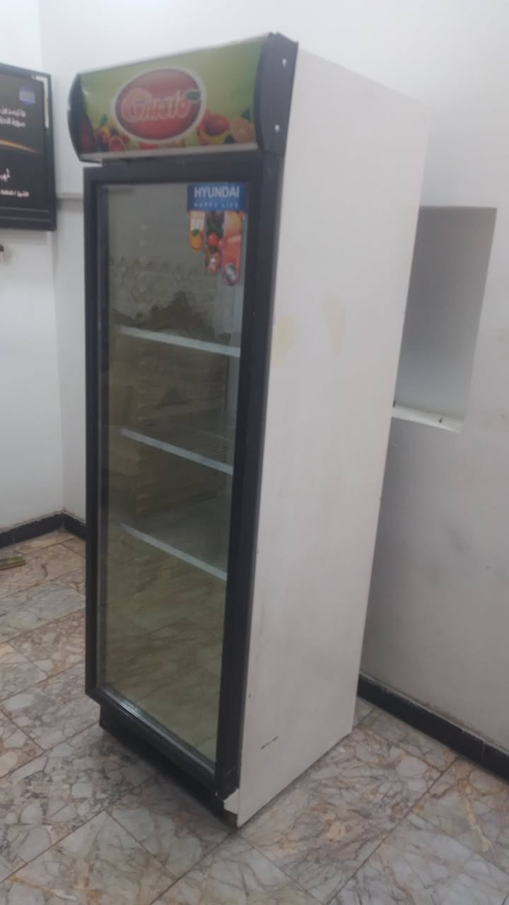 السلام عليكم...
التفاصيل كلها بالمنشور...
الشراي((يتصل))  واتساب او رصيد 
عارضة عمودية نظيفة...
شغالة عل الفحص...
شرط تبريدها فووول 
ب ١٧٥  الف...سعر نهائي 
بغداد الشعب ***********
ممتواجد عل الفيس..لايوجد توصيل
