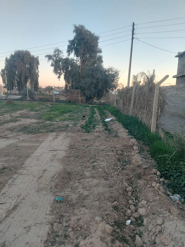 🖇️السلام عليكم ورحمة الله وبركاته 🖇️
أرض زراعية للبيع المساحة دونم ( ٢٥٠٠ ) م
الواجهة ٣٠ متر والنزال  ٨٣ متر 
📝جنس الارض طابو زراعي سند 25  طابو 
قرب الكرعات قرب السده
🔴 يبعد عن الشارع السده
٦٠ متر خدمات كهرباء + ماء سقي متوفر ماء إسالة قريب تبليط  
📍العنوان تكريت الكراعات قرب السدة
$السعر خاص
للاستفسار الاتصال على الرقم التالي
☎️***********☎️
