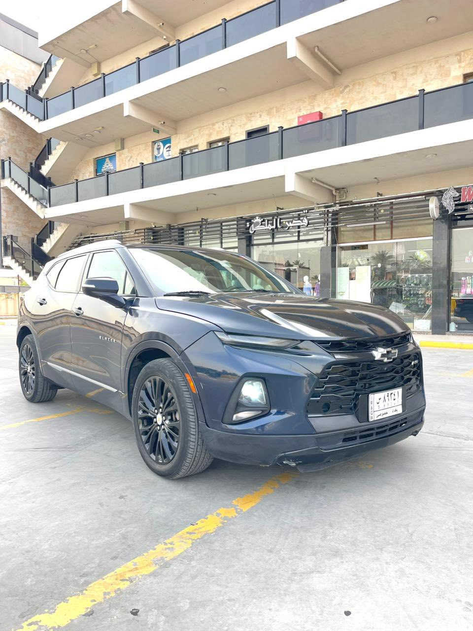 السلام عليكم
بلايزر بريمير 2020
حادث بنيد
صبغ فقط بنيد
جاملغات امامية بارد فقط
بدون تبديل
فول مواصفات
كاميرات 360
5 كامرات
بانوراما
6 سلندر
فور ويل
كشنات كهرباء + تدفئة وتبريد كشنات
زراك كامرة خلفية
كشنات جلد
كشنات الخلفية تدفئة
داتا شو
ستيرن تحكم كهرباء
كشنات خزن ميموري
مانع اصطدام امامي
تنبية مسار ونقاط عمياء
قيادة شبة ذاتية
كرسي هزاز
مراية داخلية كامرة
السعر المطلوب: 180 ورقه وبيها مجال للتواصل فقط عبر الرقم
0772 375 2336
