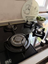 طباخ غازي • زجاجي • ٤ عيون