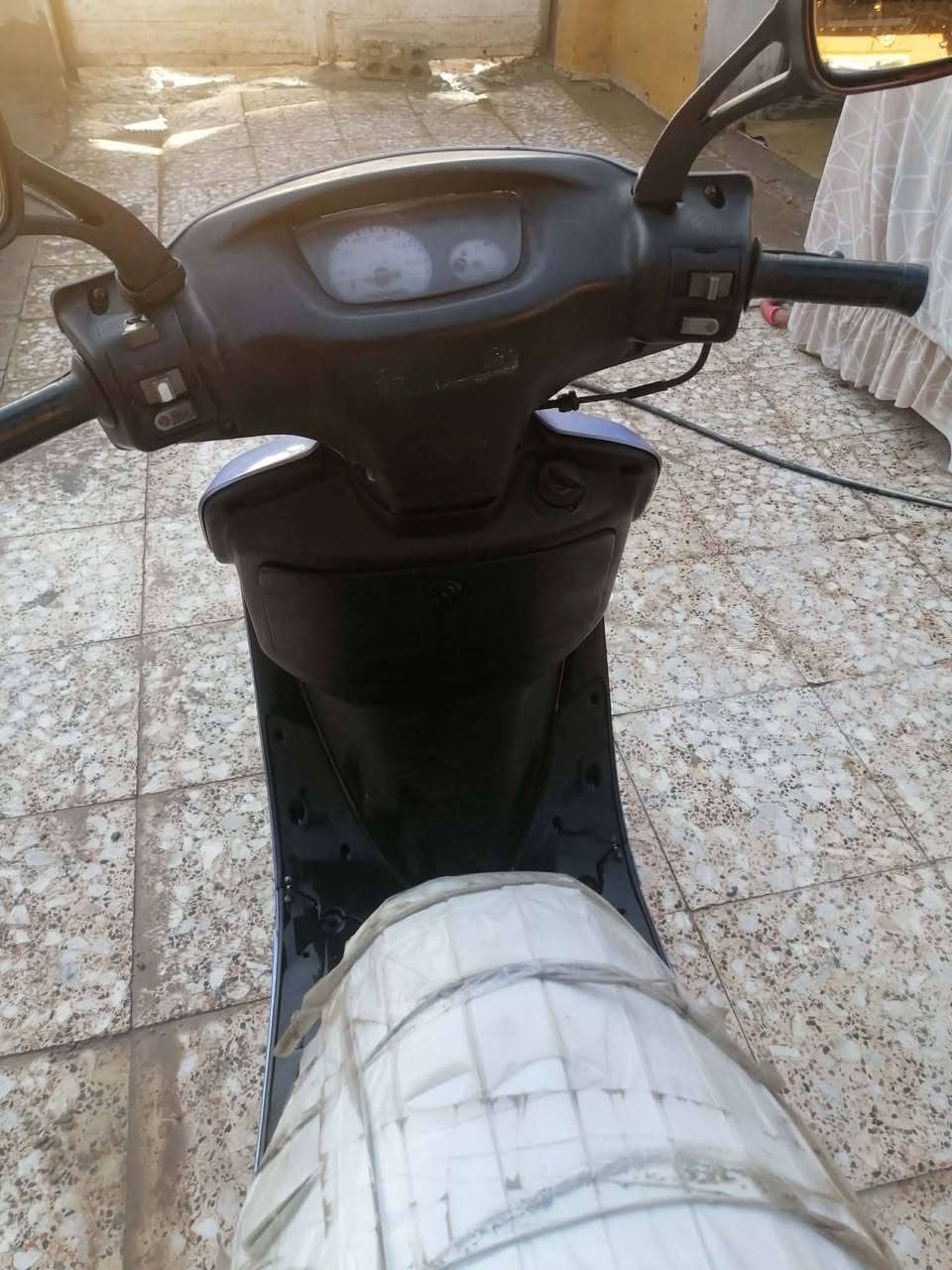 #من الخاص
دراجه اسمه فراشه للبيع دراجه نظيفه شغاله مثل ماموضح كدامكم اي شي مابيه تشغل وترايك وين ماتريد كامله على آخر حباية كهربائيات كله شغال  سعره 450 وبيه مجال مكاني الحمزة الغربي


**إذا كنت صاحب هذا الإعلان وتريد حذفه لأي سبب، رجاءا أرسل رسالة إلى الدعم الفني**