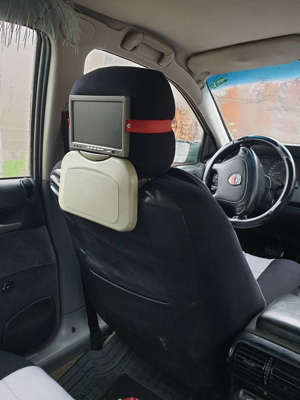 اوبل موديل ١٩٩٤ محرك في-في-تي ٣٠٠٠ سياره باسمي وبطاقة بنزين موجود مكان كركوك شوريجه سعر ٤٨ رقم موبايل ***********
