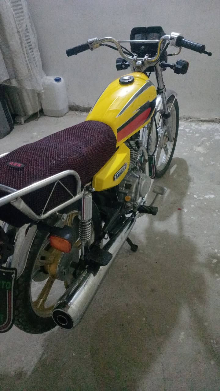 سلام عليكم دراجه خير من الله البيع سعر 500قفل ***********
