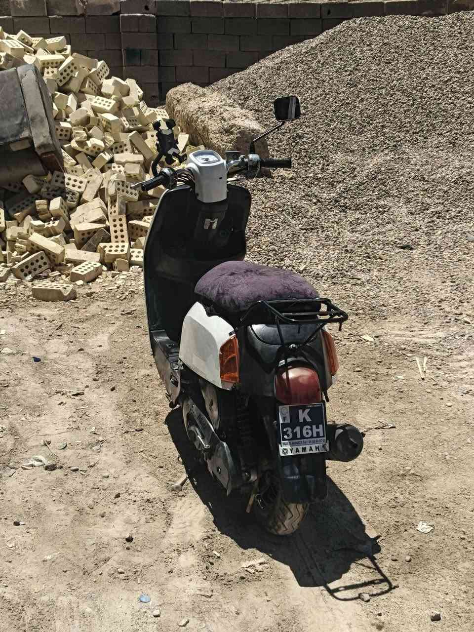 الدراجه لبيع السعر خاص عنواني بغداد حي ور سبع قصور ***********
