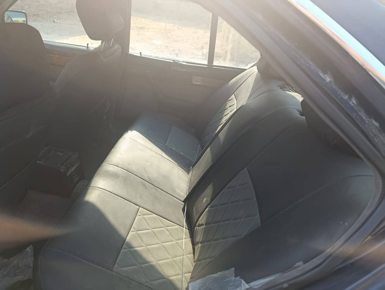 سلام عليكم بيئم حجم 225 موديل  1991مكينه وكير كفاله شرط الفحص حداديه تخم تاير تبريد بي نقص فيشه رقم بغداد مشروع وطني تحويل مباشر بلبصره راعيه يمي سعر 43وبيه مجال التصال على الرقم التالي اني مكلف بلنشر***********
