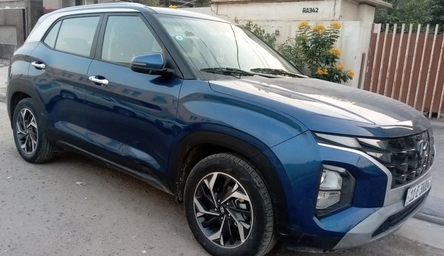 هونداي كريتا موديل 2023 
رقم بغداد الدولي
خليجي بدون اي صبغ او حادث 
المسافة المقطوعة 29 كم
داخل بيجي واسود 
فول مواصفات 
بانوراما 
بصمة ابواب
بصمة تشغيل
 تشغيل عن بعد 
مري جانبية قلاب مع ترحيب عند الاقتراب
عدادات ديجيتال
شاشة كبيره
تدعم اندرويد اوتو و كار أبل بلي 
كاميرا خلفية 
شاحن لا سلكي
حساسات خلفية 
اضواء led 
اوتو هولد 
هاندبريك دكمة
كير 8 نمر نوع IVT
تحكمات ستيرن جهتين
شفتات ستيرن 
منافذ USB 
منفذ شحن 
تبريد قطعتين
اشاير بالمري الجانبية
 بصمة عدد 2
السعر 163 $
*********** إتصال أو واتساب
