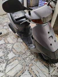 سوزوكي • مسطره • اوراق