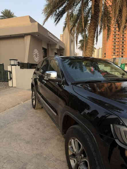 السلام عليكم اخوان
السياره كلين تايتل وارد امريكي 6 سلندر 3600 

السياره كامله المواصفات فول 

(جكات كهربائية.فتحه سقف بانوراما.صندوك كهربائي.بنيد هايدروليك.حساسات.نضام ترحيب.نضام تحذير السائق.كامره خلفيه.تضليل خلفي ومثلثات من الوكاله.تدفئة وتبريد بالكشنات.تضام ازاحه الضباب علمري والجامه الخلفيه والاماميه.رؤيه ليليه.لايتات زينون ولد.تدفئة بالستيرن.) وكلش هواي مواصفات بعد معروفه مال اوفر لاند 

سيارة مابيها اي نقص 

ممشاها 95الف 

الصور الجوه تشوف نضافتها 

السعر 

215$ وبيها مجال 

تواصل واتس او رقم 

***********
