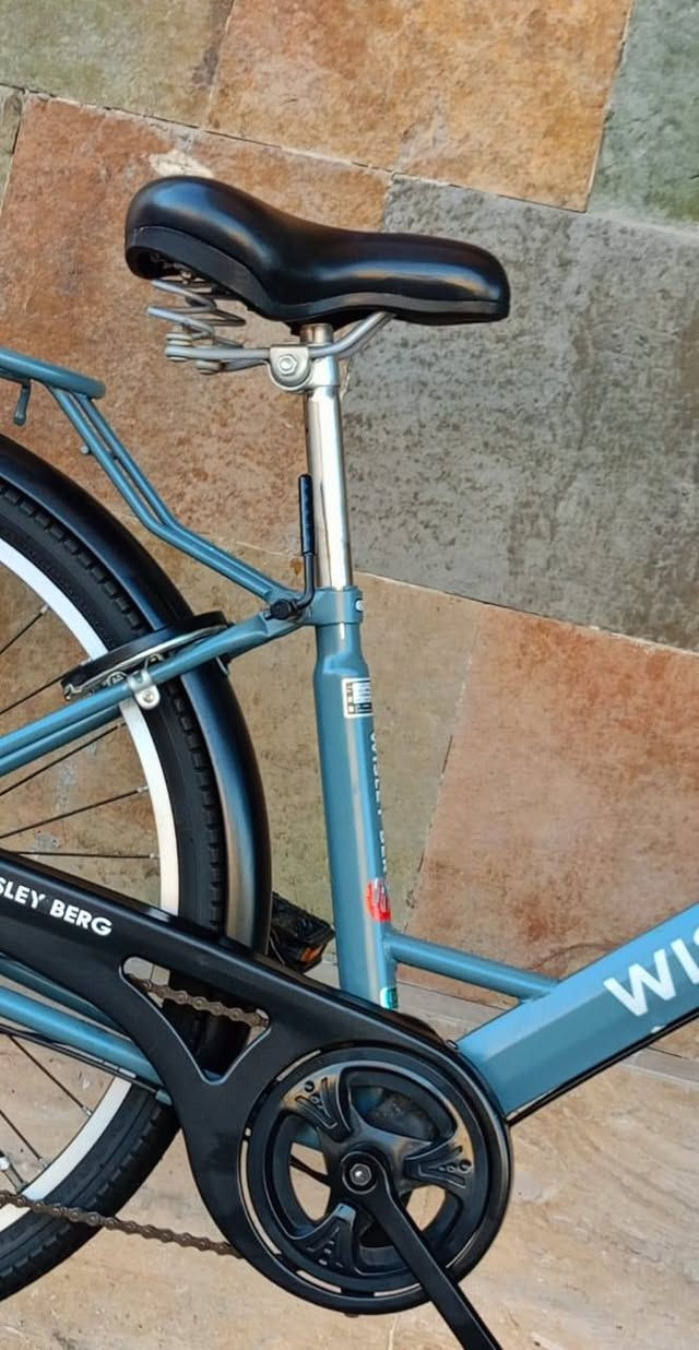 السلام عليكم ورحمة الله وبركاته
دراجة هوائية للبيع نوع بناتي
نظافة 95٪
حاوية أصلي
شرط الفحص والنظافة والضمان
كير وحساس كلاسك قطعة مميزة
الحجم 26
تناسب طول لحد 185 سم وما دون
تاير عريض كتان يتحمل الوزن
خفيفة جداً بالمشي
سرج  طبي أصلي
سلة أصلية
العنوان كربلاء طوريج
تتوفر خدمة توصيل لجميع محافظات العراق
للاستفسار أكثر خاص أو على الرقم
*********** اهلا وسهلا بكم 🌹
