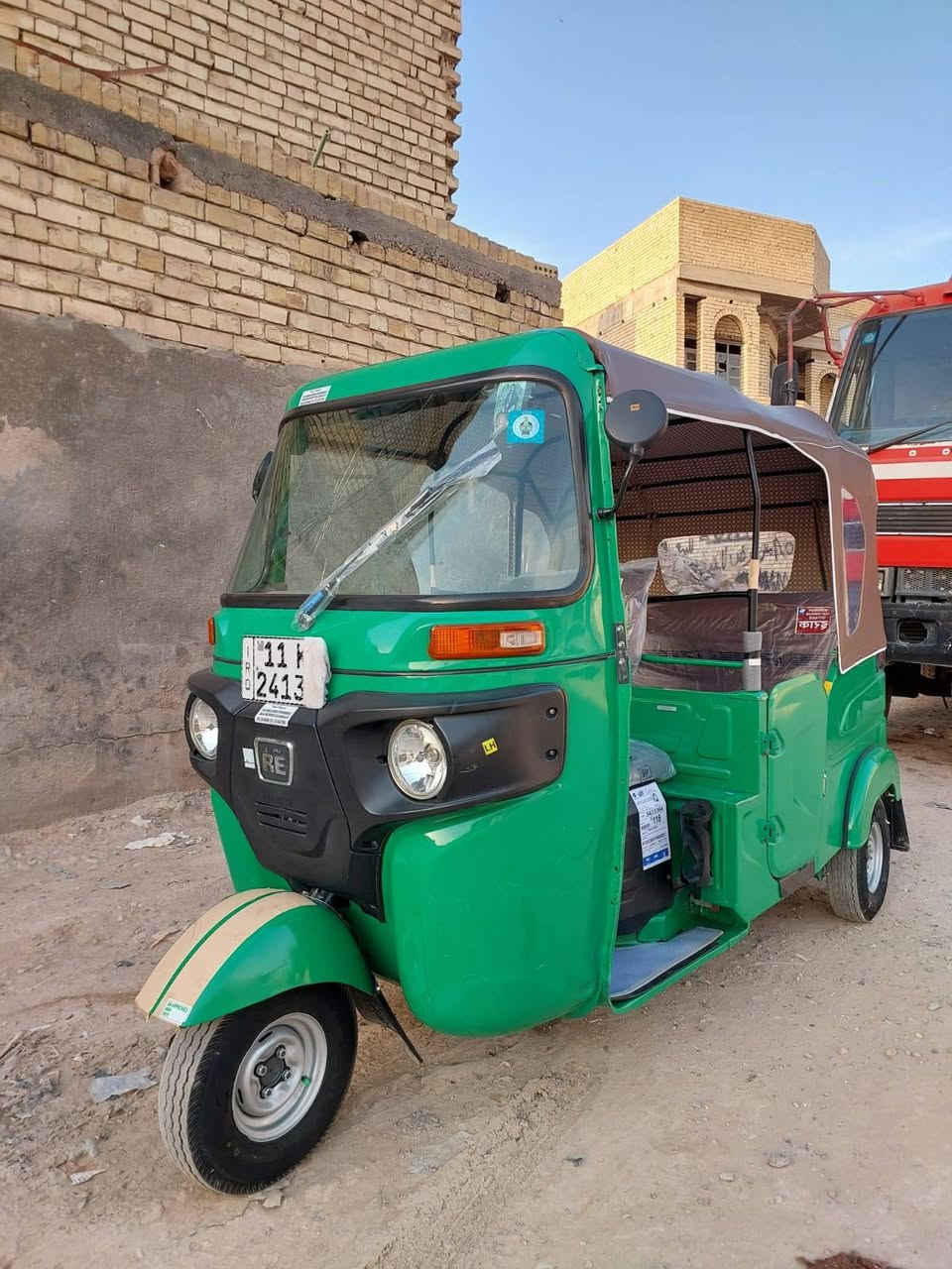 سلام عليكم
تفاصيل داخل الفيديو 
تكتك موديل 2022 \ 6 \
رقم وسنويه نكليزي 
تحويل ثاني يوم اب اسمي 
مكينه مكفوله تنقيص تبخير مجفته تجفيت شركه مره وحده  
تخم تاير ابل حيه 
كهرباءيات كلها شغاله 
كشر مكفوله عده الدوس 
تكتك خير من الله جاهزه للشارع
السعرر 9800 وبيه مجال 
عنواني بغداد البلديات المعسكر 
رقم الهاتف《 *********** 》
المو شراي لا يتصل ولا يعلق

