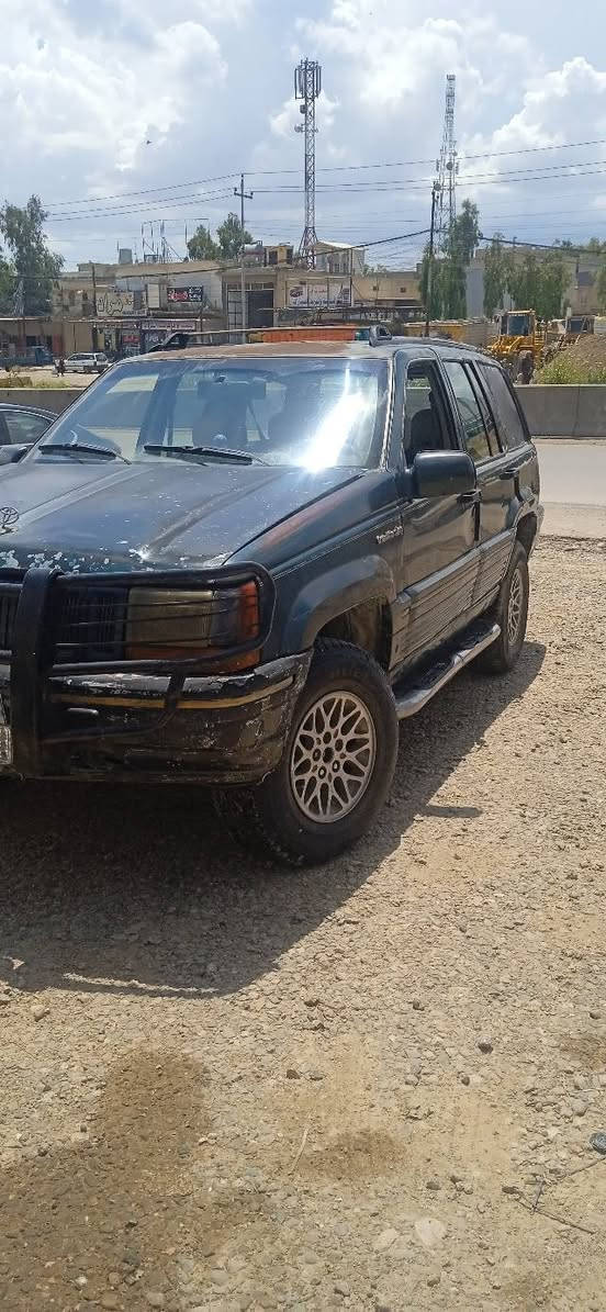 جيب شيروكي موديل 96 سنويه جديده بسمي 
القوسيات
سعر25$
***********
