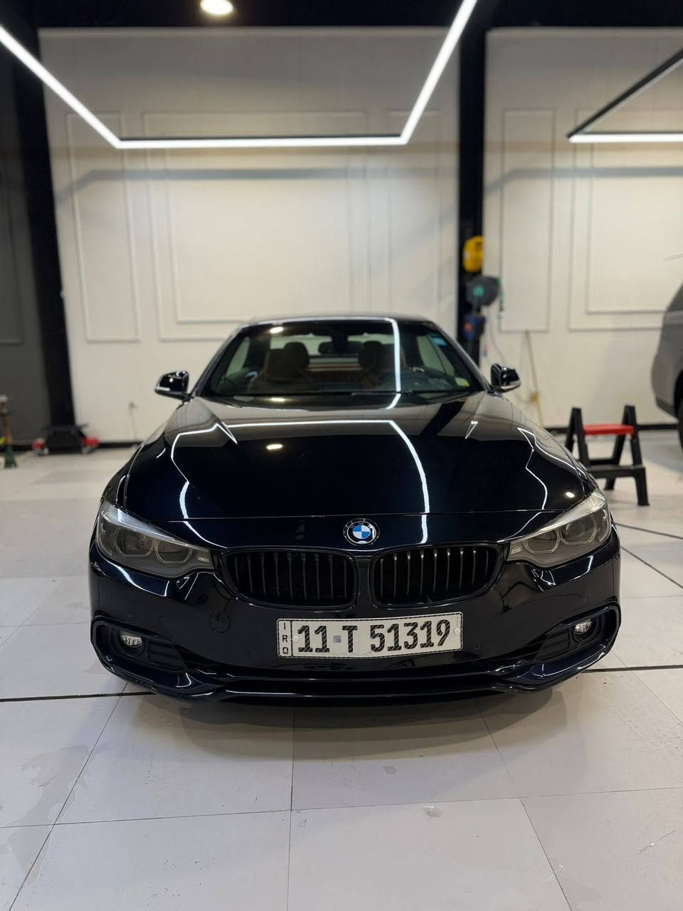 السلام عليكم سيارة بي ام دبليو 
موديل 18 كفالة عامة أسيارة وراد مريكي سيارة مياه امطار داخلة  
السعر 185
الرقم *********** البصرة, العراق
