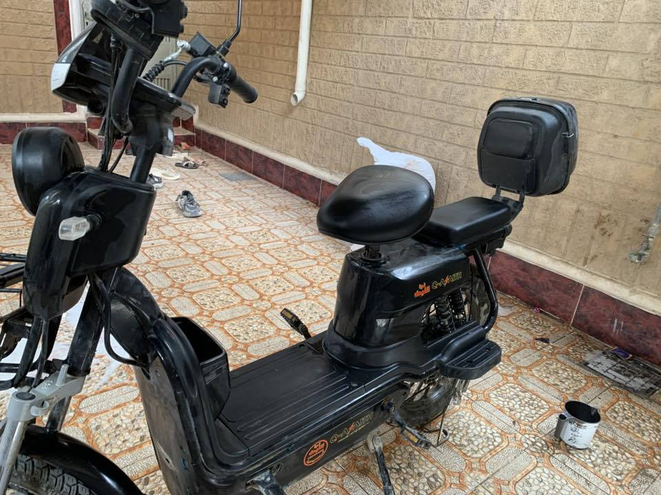 بايسكل شحن للبيع 5 بطاريات يخبل مابي شي شحن فول بطاريات جديدات تفحص كلشي ما بي بس البريك الخلفي يرادة سيم بس ما صار هواي من أخذنا جديد مكاني تحرير فلكة الأخيرة السعر 260 وبي مجال رقمي ***********
