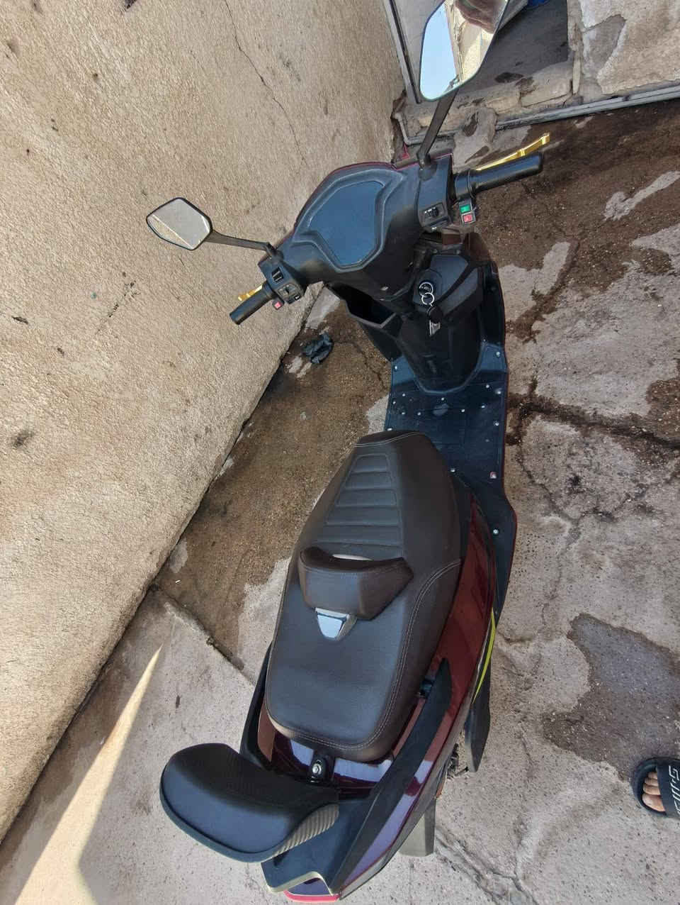دراجة شحن للبيع
سكنس gt حجم كبير ، النضافة واضحة بالصور ، كامل كهربأيات واشاير واسبيكر وكلشي يشتغل بيها من كهربأيات ، ملاحضة هام  تحتاج تبدل بطارياتها ، 

سعر 400 الف.


**إذا كنت صاحب هذا الإعلان وتريد حذفه لأي سبب، رجاءا أرسل رسالة إلى الدعم الفني**
